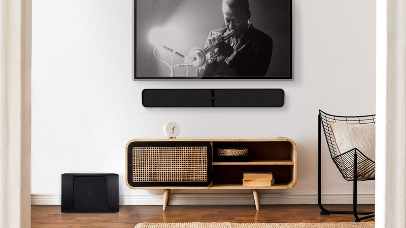 Bluesound pulse subwoofer with a soundbar 2i